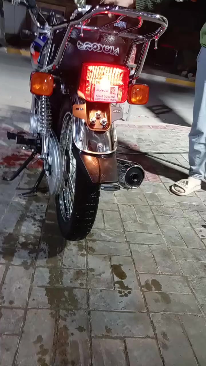 سلام عليكم شباب دراجه البيع ربع كير مديل 2026 مكفوله كفاله عامه وراق سكنر مكاني كربلاء سعر 600 بيه مجال ***********
