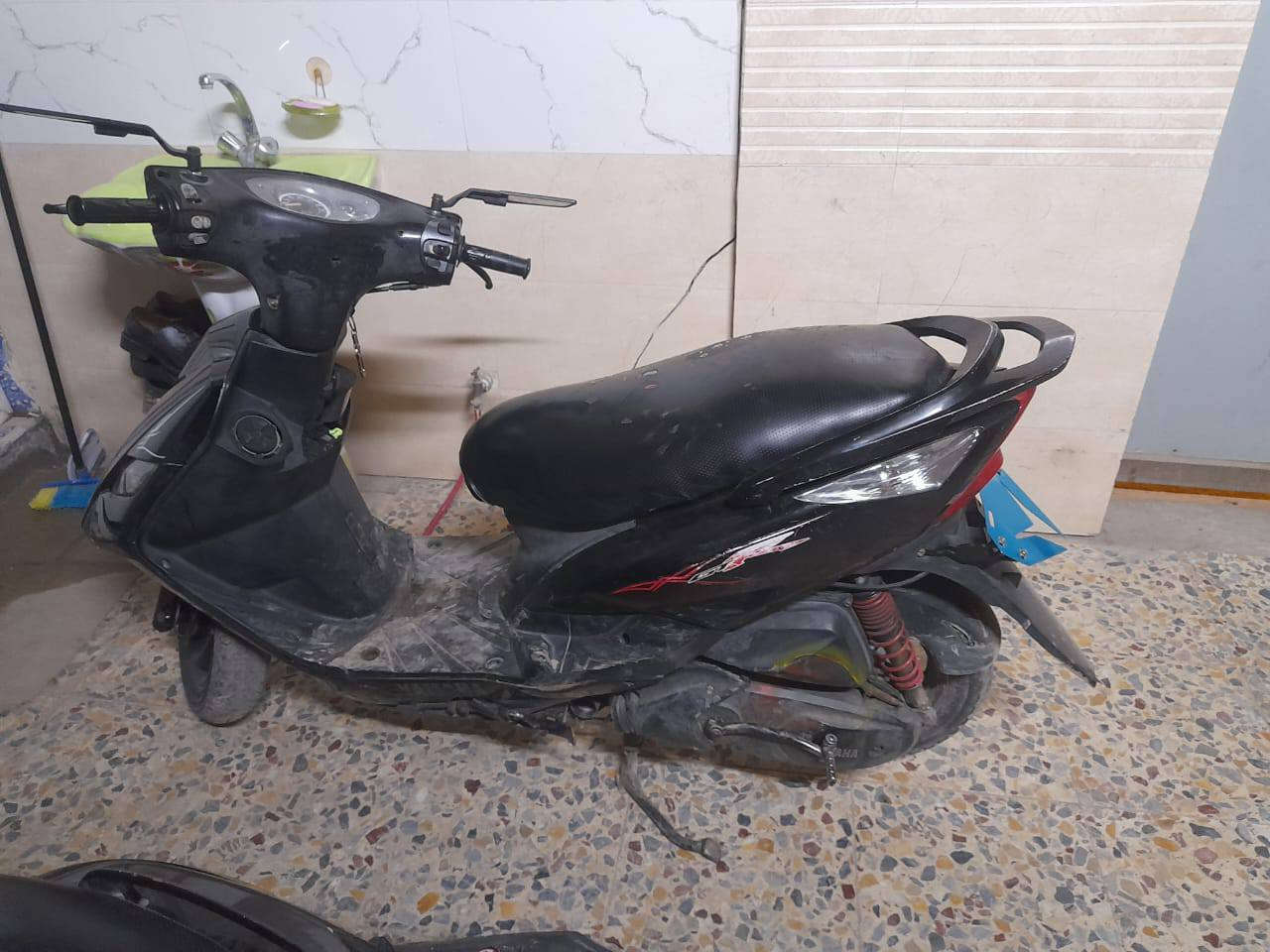 السلام عليكم 
ماكس ثعلب للبيع 
شلعة معدل تشك الكاع 58
كهربائيات كاملة نكرة سلف مكينة ناعمة فقط عوزه تفيلس 
السعر 350
مكاني بغداد تاجي
***********
