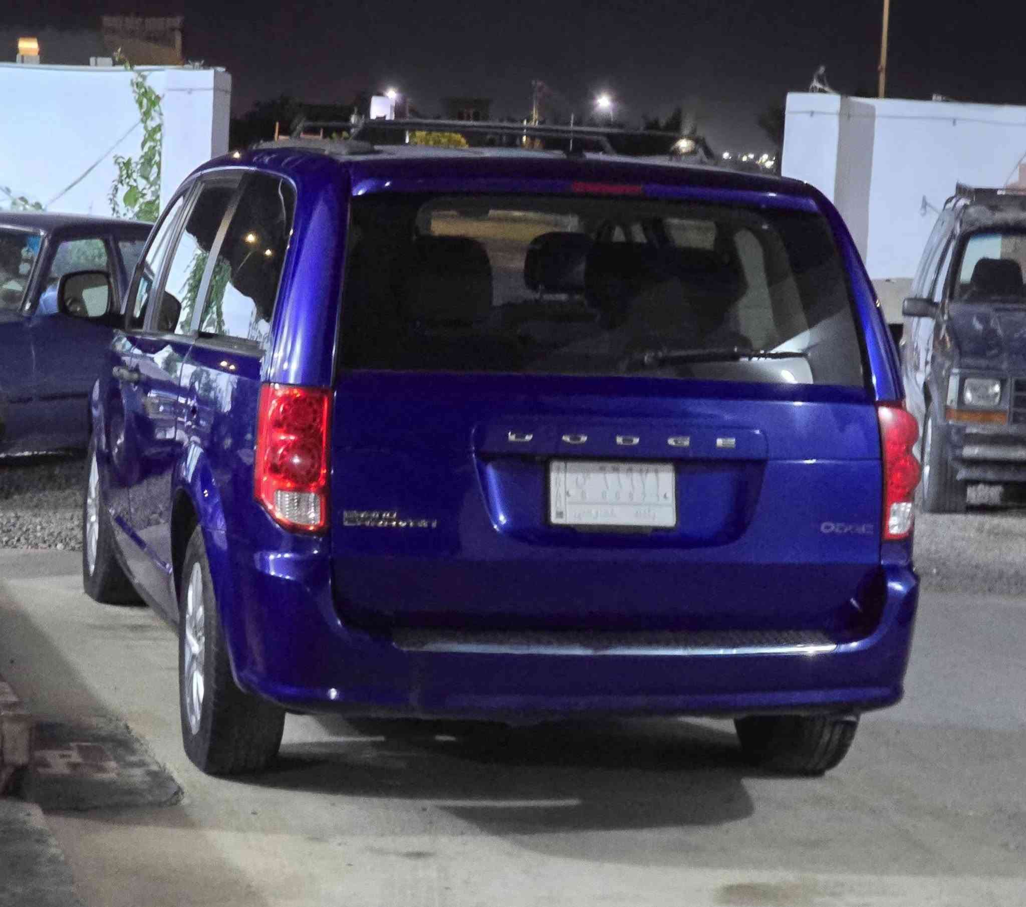 للبيع....للبيع
دوج كرفان 

7 راكب

موصفات 

كشن سياحي 

فرس وسطي

شبابيك الخلف ثابت

نضام سياحي

محرك 6

الحجم3600

عدد كم130000

رقم التواصل***********

التفاصيل خاص
