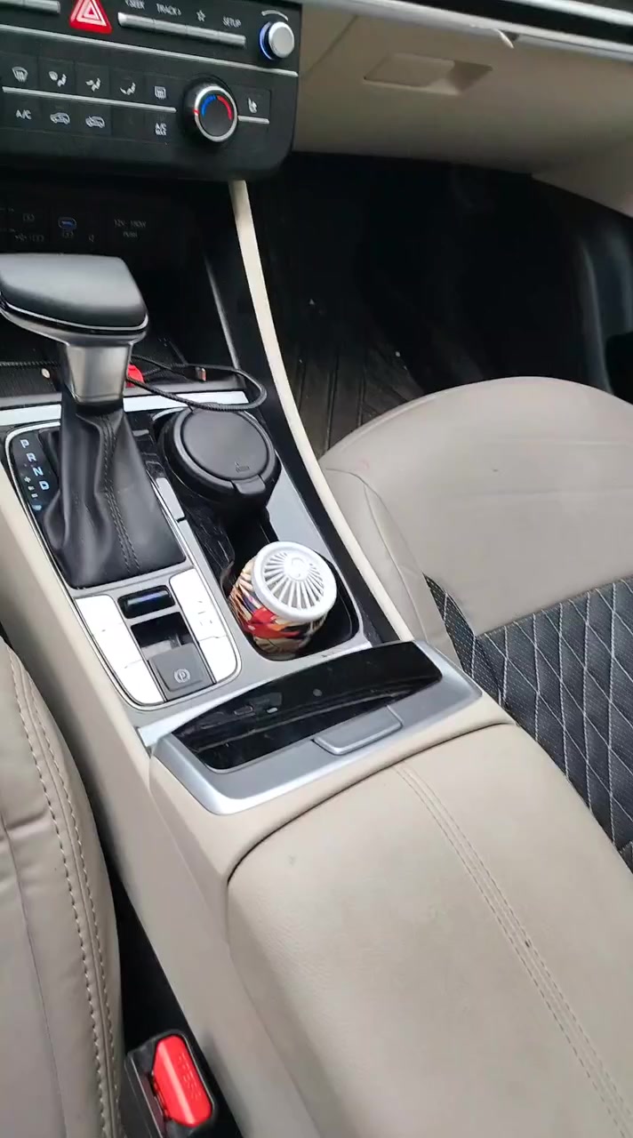 سلام عليكم توسان خليجي
مديل 2025 زيروماشية 3000
فول مواصفات صورهة موجودة
سعر 232قفل قفل
رقم ***********
