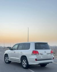 لاندكروزر • ٢٠١١ • سعر مناسب