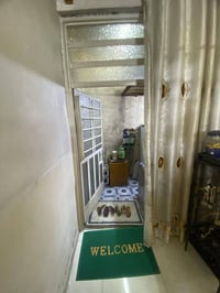 بيت تتجاوز لبيع زعفرانيه شارع الكهرباء 200 متر سعر21 وبي مجال 07763655...