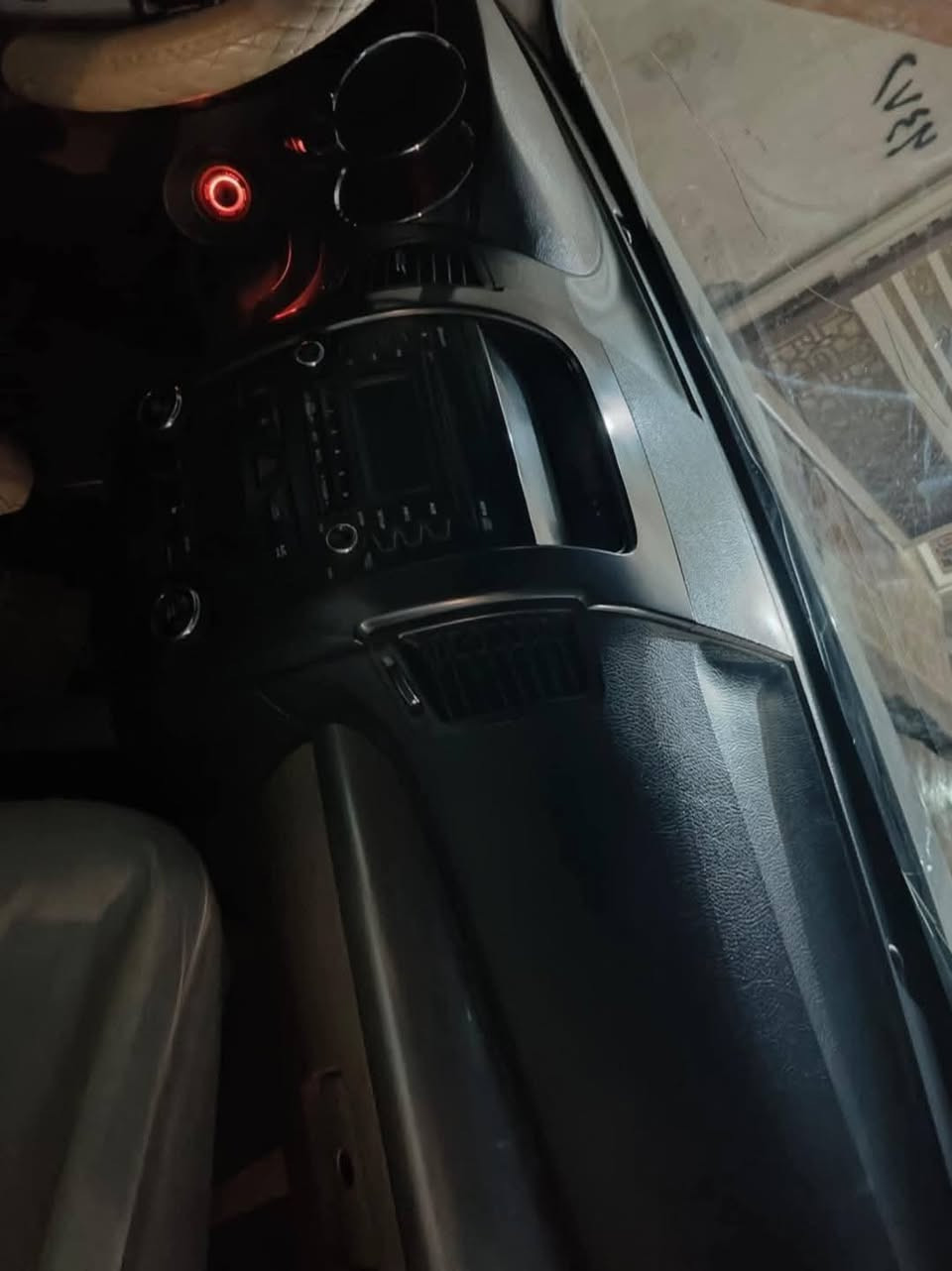 سلام عليكم
سورنتو للبيع خليجي 
موديل 2012
السياره فول مواصفات عدا البصمة 
سنويه جديد 
رقم نينوى الماني
السياره شرط تحويل 
بدون اي نقص 
كير محرك كله شرط 
4 سلندر 
تبريد 3 قطع
7 راكب 
السيارة نضيفه بدون اي نقص 
4 تايرات جديد 
على وضع الشركه 
سياره مكفولة عد شبر بل صندوك وملاحضة زغيرة بل سقف
مكاني موصل
السعر 148 وبيها مجال 
***********
