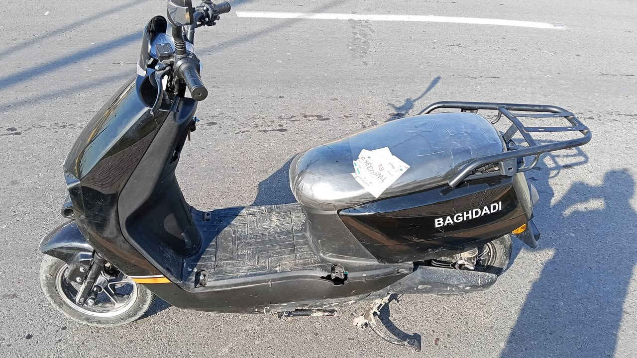 دراجة شحن النوعية الوحش في الموصل  الجانب الأيسر 
***********
