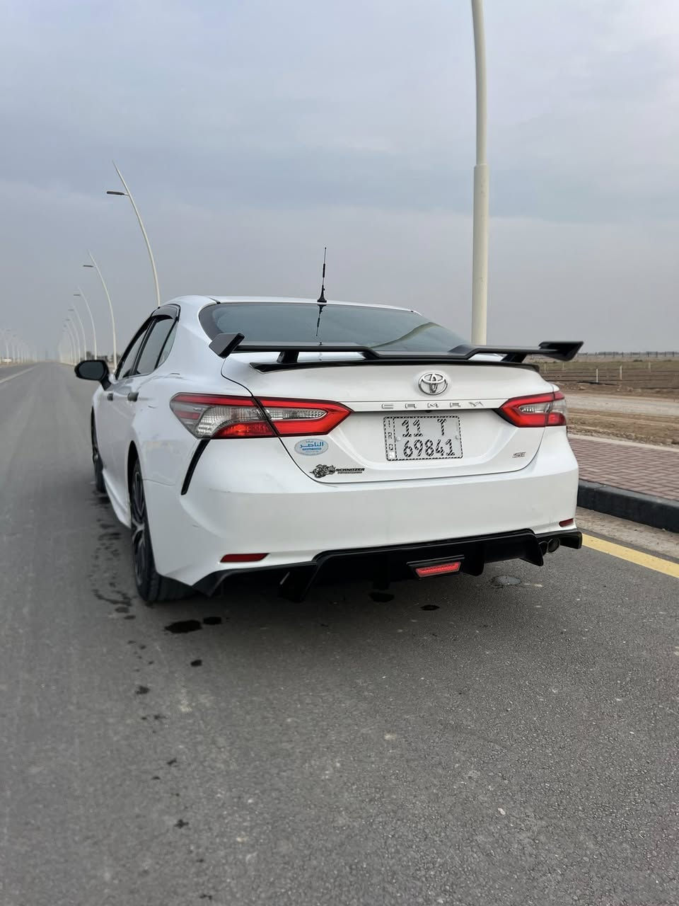 سلام عليكم 👋🏻
الحلال للبيع 🫴🏼  
موديل 2018/SE
السياره جديده ربع مناقصه 
كفالة عامه كلين تايتل✊🏽
شرط حته الدعاميات بلاديه بدون قطره صبغ كل سياره 
رادار امامي🛸
توقف ذاتي 
داخله احمر ❣️
محرك 2.500 كير 8 نمر
المحرك والكير كفاله والكشر وين متريد تفحص 
رقم دولي وسنويه بسمي لل2031
 رقم شاصي 4T1B11Hk9JU118040
سونار موجود جديد بل منشور 
سعر اتصل ودلل لان ناس تكسر بحلال العالم 
حبايب كلشي ذاكر بلمنشور بس شراي يخابرني 
مكان سياره سامراء 
***********☎️
