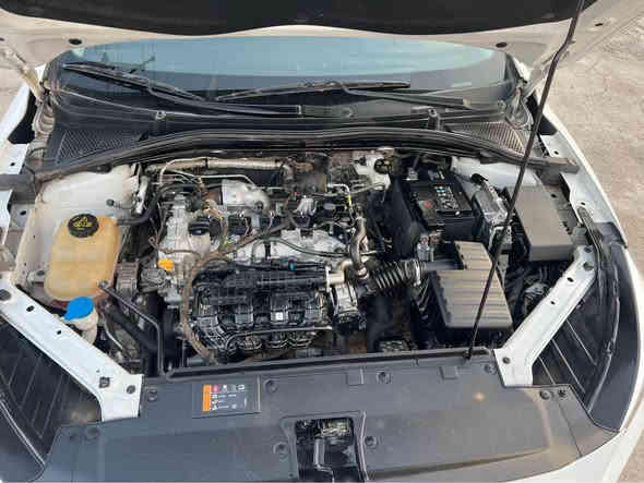 MG GT. 2025
گیر عادی بی بۆیاغ یەک دو شوختی هەیە  100هەزار رۆیشتیە تەقە و رەقەی و گیرو مەکینە تەبریت بەشەرت 700دۆلار غرامەی لەسەرە نرخی 90مجال شوین  هولیر 
***********
*********** شقلاوة
