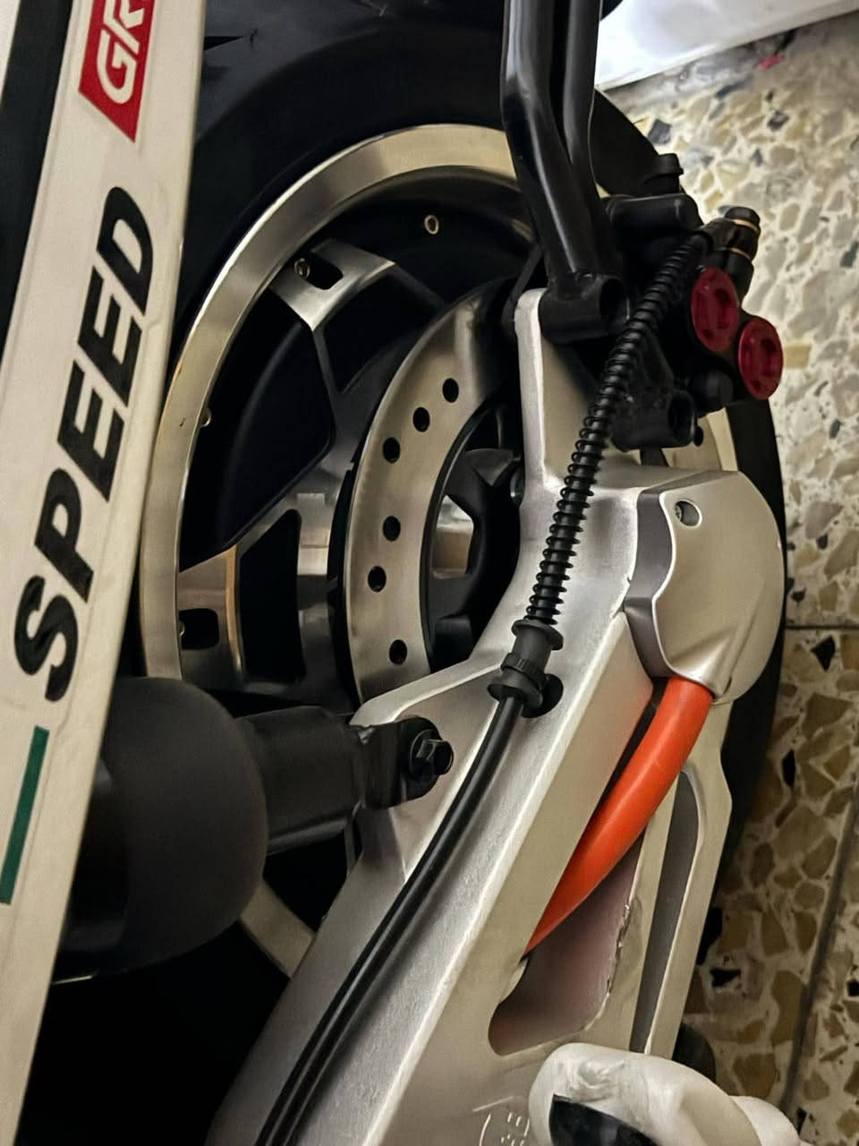 السلام عليكم دراجه كاسحه للبيع نضافه فول دراجه جديده خير من الله مكاني بغداد


**إذا كنت صاحب هذا الإعلان وتريد حذفه لأي سبب، رجاءا أرسل رسالة إلى الدعم الفني**