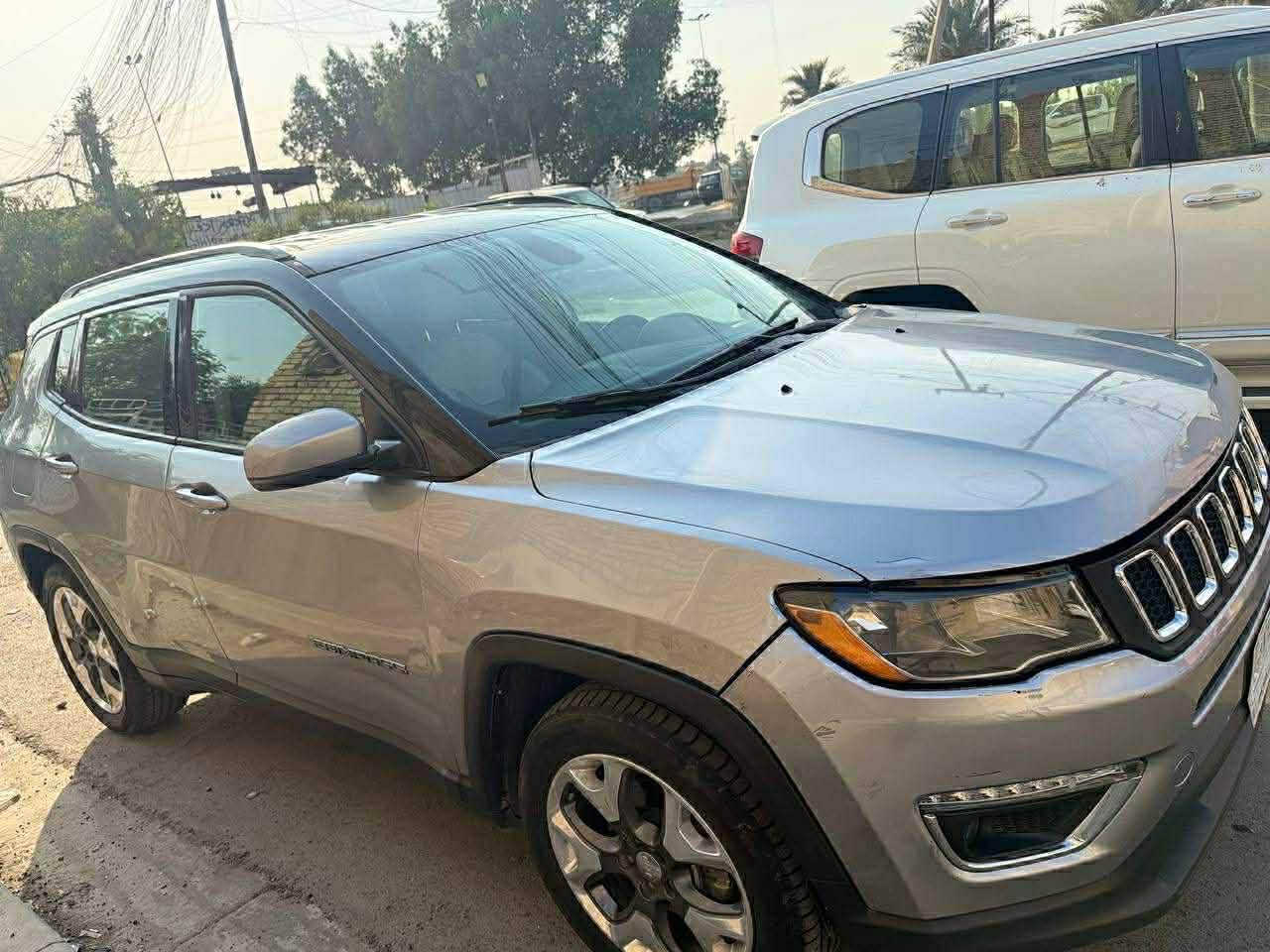 السلام عليكم
جيب كومباس 2019 فول عدا الفتحة

كير مكينة تبريد خير من الله

السونار مرفق بلصور وصورت الحادث بلعراق هم موجودة سيارة جاهزة وترايك وين متريد نقصها فقط ترتيب كشر

بغداد سيطرة الشعب

***********

السعر 110
