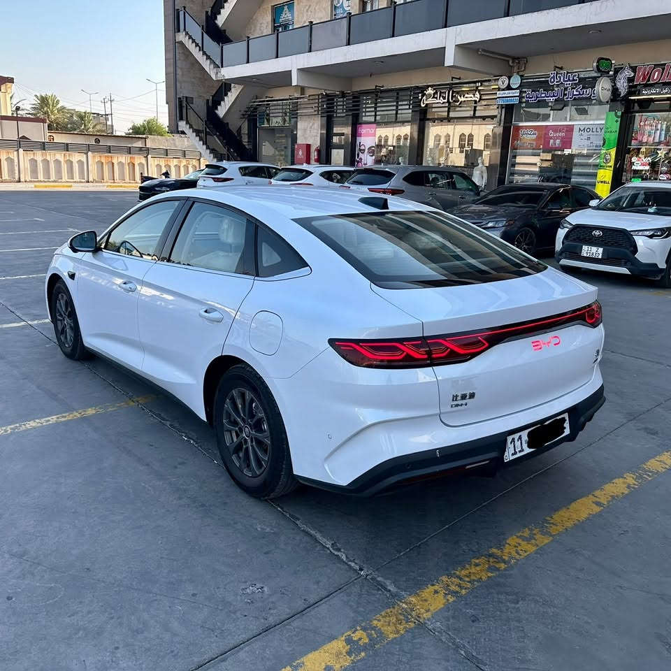 ‼️‼️إنتبه السيارة qin L وليست qin plus ‼️‼️
Byd qin L 2025 
13كامرا 
حساسات 360 
رادار تفاعلي يكشف كل شيء بالشارع 
ركن تلقائي 
قيادة ذاتيه مفعله بيها نظام adas
ابيض والداخل ابيض المميز 🤍
Dvr نظام تسجيل داخلي يسجل طول الوقت 
ونظام حماية من تكون السياره مطفيه أو طابكه اي أحد يتقربلها تصوره soc
رادار إمامي متفاعل 
بطاريه 80 كيلو متر
بطارية مع الوقود 2100 كيلو متر
محرك 1500 cc مع محرك كهربائي اخر
السياره مابيها اي حادث ومكفوله من كل شي
ماشيه 14500كيلو متر فقط 
السياره جديده بكل معنى الكلمه بعدهي على وضع الشركه 
السعر٢٤،٥٠٠،٠٠٠ د.ع
العنوان بغداد جانب الكرخ ❤️
للاستفسار على الاتصال او الواتس 
***********
