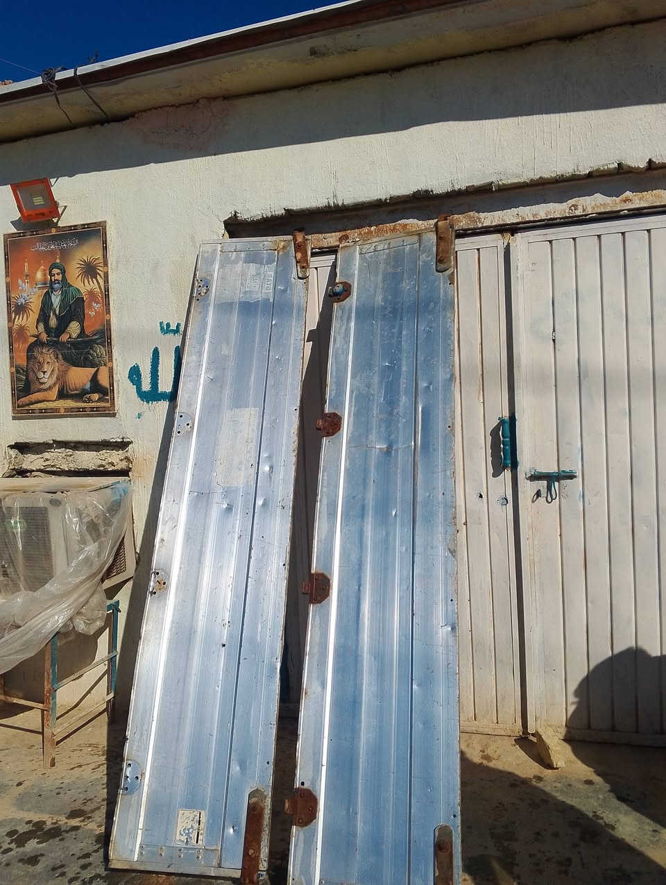 صفاح للبيع مال كرين طول 5و30
ول عرض 60نضيفات ***********
