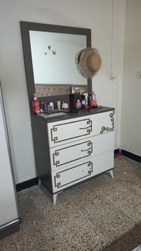 غرفة تركي • نظيفة • بلا خدش