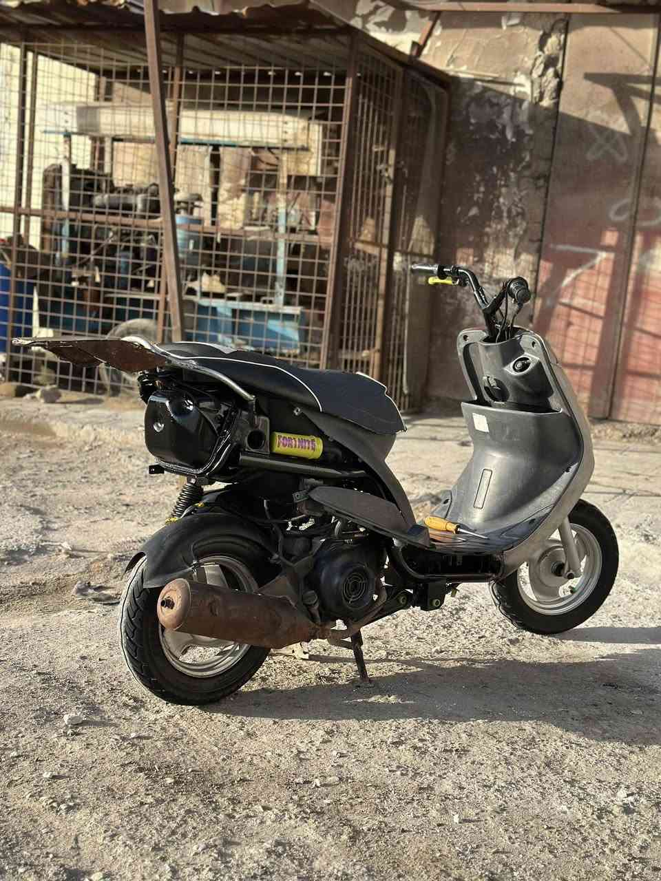السلام عليكم للبيع ماكس قجمه مفتوحه بس ولفات الدراجه نهضه ومعدل فول كهربائيات كامله سلف شغال نكره بكل وقت ماعوزه برغي ناعمه تخبل مكاني البصره معقل بـ ٥٠٠
***********
