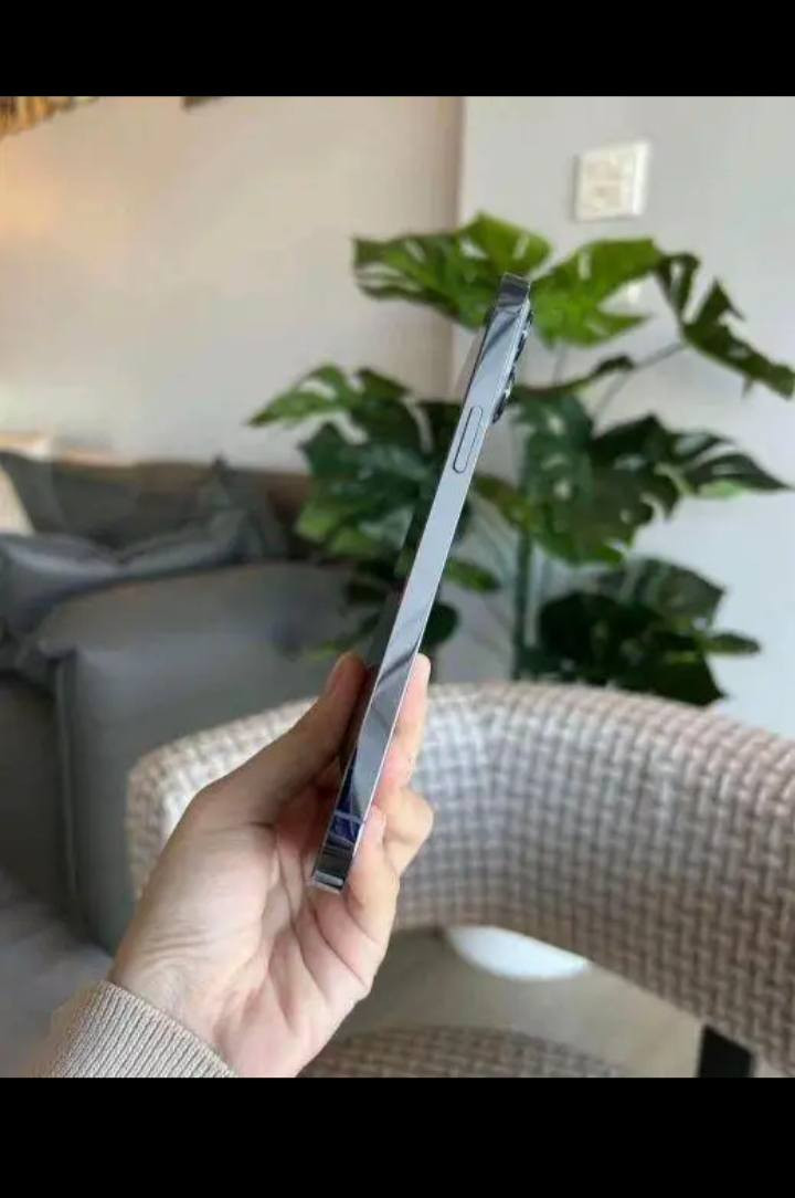 ايفون 13 برو ماكس ذاكرة 128 بطارية 86 فقط بطارية مبدل اصلي ما مكتوب قطعه غير معروف فقط بيع بدون مراوس جهاز فيس ايدي كلشي شغال سعر 460 قفل   ***********
