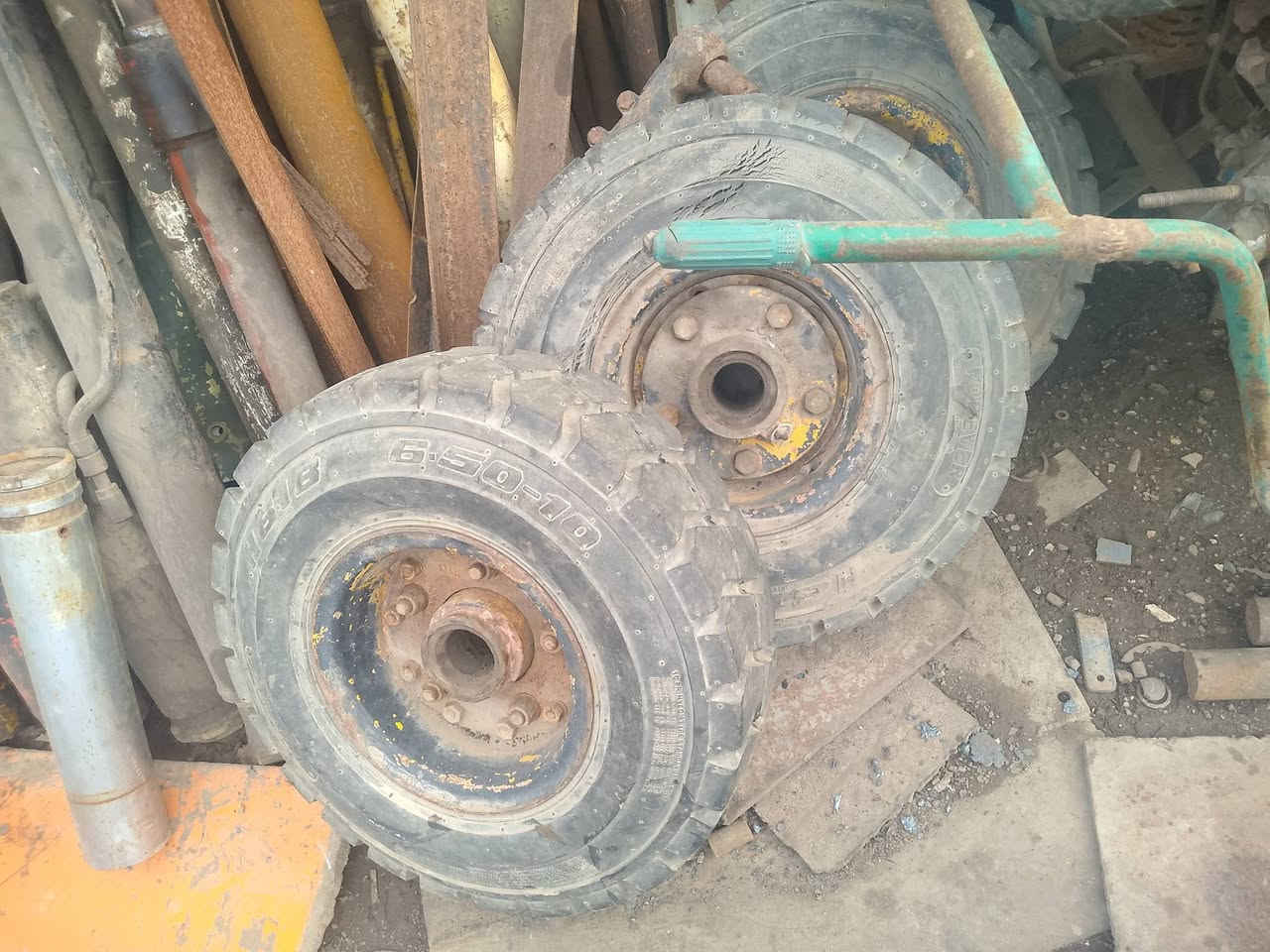 للبيع تواصل عالرقم ***********
