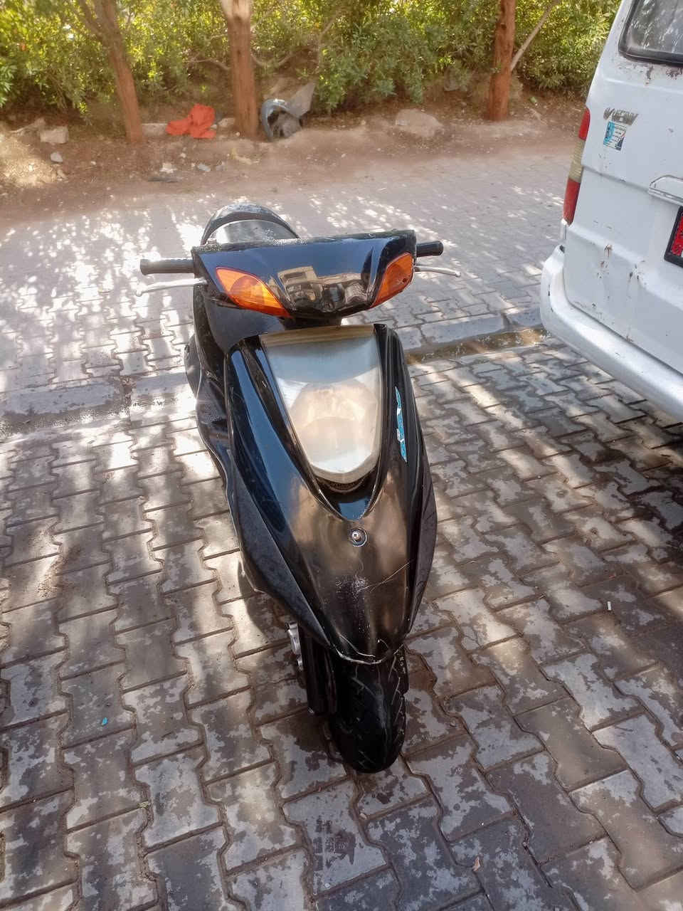 السلام عليكم للبيع دراجه بريز نوزل الدراجه كفاله عامه مكينه برغي مناقصه بلاديه تأخذه من الباب كله كامله كهربائيات كله شغاله أوراق كاملة مكاني بغداد العطيفيه 550 وبيه مجال للشراي هذه رقمي *********** اتصال فقط
