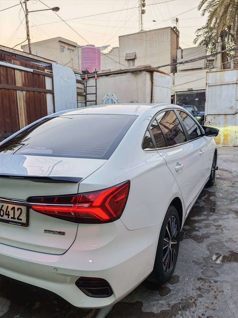 ⁨ ⁨ ⁨ ⁨
⁨ ⁨ ⁨ ⁨ 
 السلام عليكم إخوان للبيع فقط 

MG5 plus خليجي 
رقم بغداد بأسمي تحويل مباشر
السيارة كفاله عامه من الضرر و الصبغ و التبديل 

الموديل 2025
العداد 25 الف كيلو 
 لون ابيض 
مكينه 4 سلندر 1500cc دوش 
ویل قياس 16 إنج
كير تبترونك + -
 كشنات جلد اوف وايت
فتحة سقف سلايد روف
مثبت سرعة ذكي تفاعلي 
دشبول جلد اوف وايت
 شاشه عدادات دجيتال 
 وضعيات قيادة (  نورمال ، ايكو ) 
 فول تحكم ستيرن 
تبريد قطعتين 
 شاشة اصلية قياس 12.6 انج تدعم Apple carplay 
 نظام صوتي 6 سماعات 
 نظام اوامر و تحكم صوتي
 مصابيح أمامية زينون 
لد نهاري 
شاحن لاسيلكي
 بك لايت لد 
 كشاف ضباب خلفي 
 مري كهرباء 
 اشاير بـ المري  
دخول ذكي (بصمة)
 بصمة ابواب صندوك بصمة 
حساس ضغط الإطارات منفذ شحن سریع مزدوج Type-C
 اوتو هولد 
هند بريك بصمه 
حساسات خلفية 
 نظام المكابح المانعة للانزلاق ABS
 نظام التحكم بالثبات ESC
 

السيارة خليجية ام الضمان و كفالة عامة
السعر 18 مليون و900 الف
مكان السيارة بغداد الكاظمية 
***********
