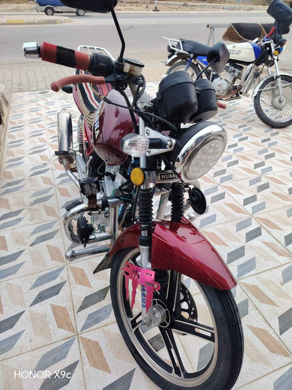 من رخصة الادمن مكلف بالنشر:

موطور21هّآيَوٌشُه مًوٌصّلَ 600رآيَدٍهّ 650وٌبًيَهّ مًجّآلَ شوي کْآمًلَ مًنِ کْلَشُيَ وتجي وتشوف بعينك تشغل وتمشي ماتحط عليه شي ...للاستفسار الاتصال بالرقم: ‏‪***********‬‏
