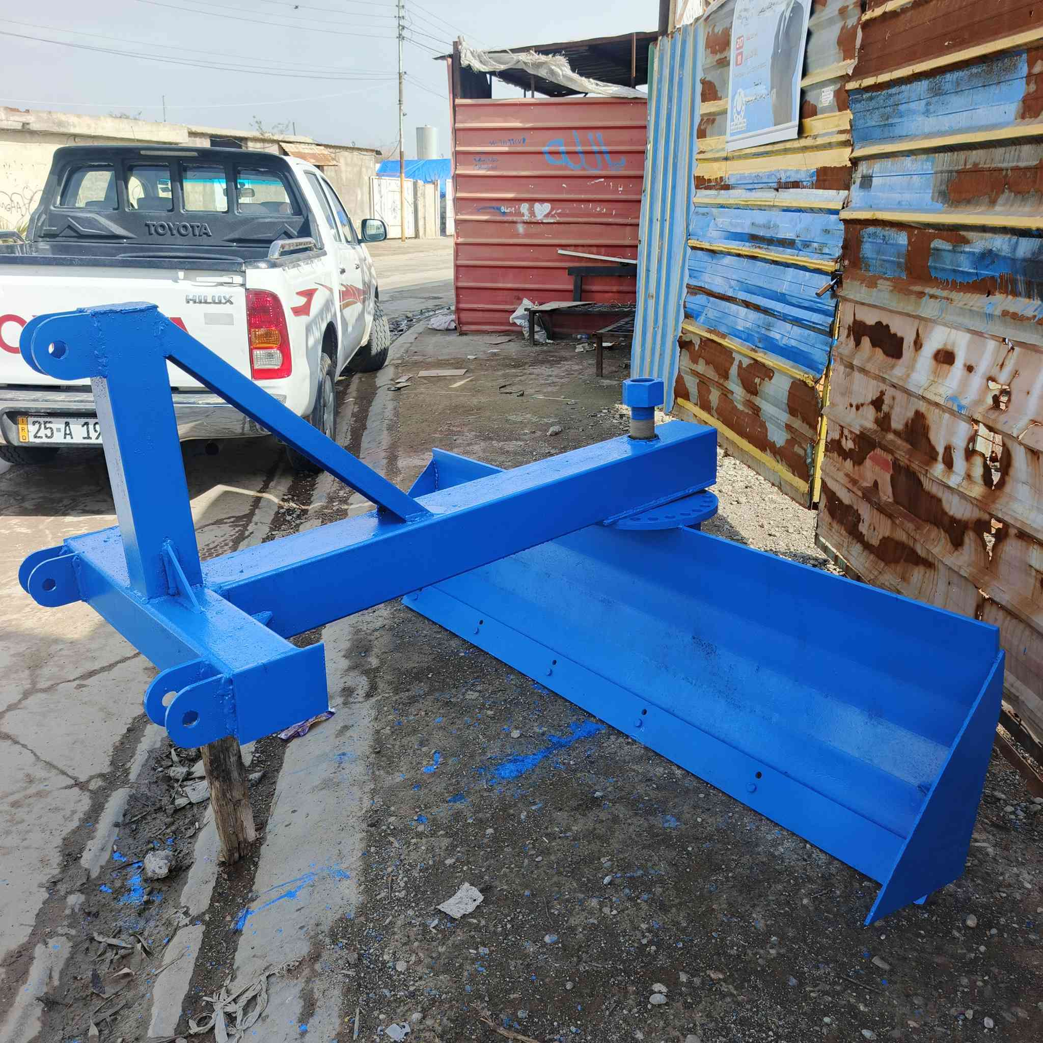 تصنيع الآلات الزراعية اسطه سلام يايجلي 
معدلان مترين فرار سجينه 12ملم جرار 6ملم 
مكان كركوك يايجي
 ***********
***********
