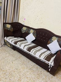 ديوان خشب • ثقيل • صغير