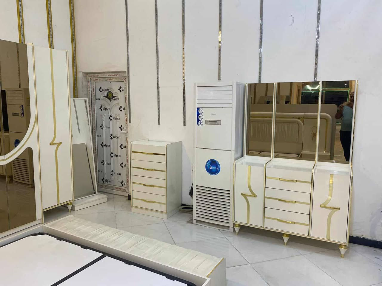 النجف الاشرف غرفه نوم تركي ٧ قطعه جديد مامستخدمه بسعر مناسب
٦٢٥ الف


**إذا كنت صاحب هذا الإعلان وتريد حذفه لأي سبب، رجاءا أرسل رسالة إلى الدعم الفني**