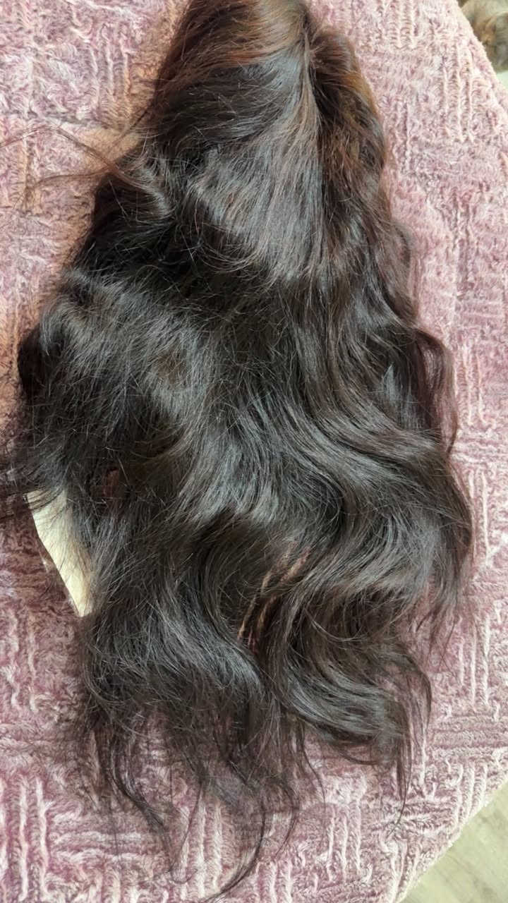 السلام عليكم عندي باروكه شعر طبيعي ميه بالميه اخذته ب120 واريد ابيعه ما استخدمته ابد لان ركبت شعر اريده ب90 وبيها مجال للشراي كثيفه وطويله لنهايه الضهر


**إذا كنت صاحب هذا الإعلان وتريد حذفه لأي سبب، رجاءا أرسل رسالة إلى الدعم الفني**