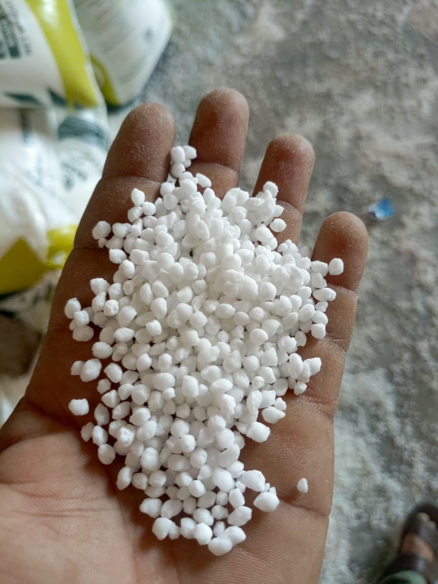 يتوفر لدي سماد بارنو يتوفر توصيل ***********
