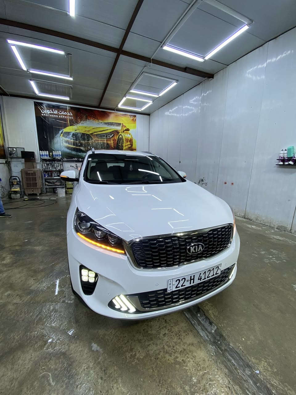 يالله 
كيا سورنتو 2018 شكل 2020 خليجي رقم اربيل الدولي الجديد الانكليزي فول مواصفات للاخير vip 
هزة وسنويه مجددة لل 2031 فول 1/1 vip 
مكينه 6 سلندر 
بصمه  
بصمه ابواب 
كراسي اثنين كهرباء 
كشنات جلد 
 7 راكب 
ثلاث قطع تبريد 
صندوك كهرباء 
شاحن لاسلكي 
لايت زنون 
شاشه ايباد 
كامرة خلفيه دوارة 
ثلاث عدسات 
اربع بلاجكتورات 
تبريد ثلج ثلج 

🔴 مكينه وضع الشركه مامفتوح 
🔴 كير وضع الشركه مامفتوح 

السيارة مكفوله كفاله عامه من ضربه وصبغ وتبديل وبارد وحالوب ✅ والسونار موجود بلصور 

السعر ((238)) وبيها مجال بس للشراي 

مكاني النجف // للاتصال // ***********
