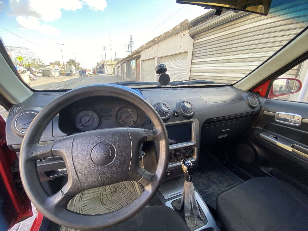 السلام عليكم سي كي 2013كصه جديده للبيع  رقم بغداد مشروع وطني  الشرعي مالتهاا بل موصل سياره كابون بانزين بيهاا محرك وكير شرط سياره بدون صبغ بدون حادث بس صبغهاا جارد  السعر 35وبيهاا مجال للطيبين وايي استفسار خاص اوالاتصال عل رقم ***********
