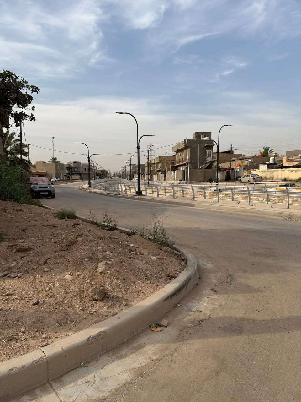 🏠 /  للبيع دار قديم يعتبر ( عرصه تفليش 🏗 ) مساحه ٣٢٠ م طابو صرف

                       واجهه ١٥.٥ م / نزال ٢١.٥ م 

                     ممكن بيع نصف المساحه ١٦١ م 

                        واجهه ٧.٥ م / نزال ٢٠.٧ م 

🌎 الموقع / الكرامه خلف مجمع الضامن الطبي ( موقع مميز )

للأستفسار أكثر مراجعة مكتب 
#عقارات_أراضي_بابل_الخضراء للمقاولات العامه والتصاميم الهندسية 
شارع ٦٠ .. عمود ٣٠٠ .. مقابل أستدارة علي بقلي 
الشيخ حازم 
وسام محمد 
أبو حيدر / ***********
