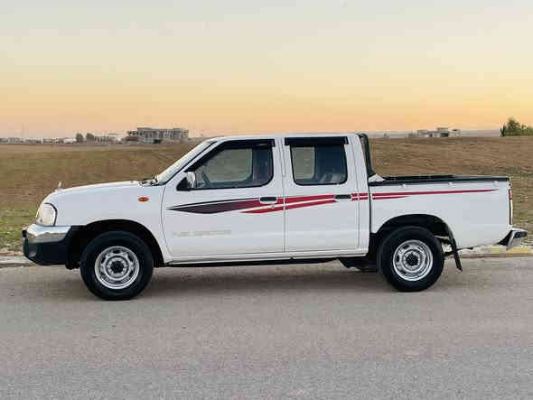 نيسان    2006  ساغ ساغ
نموونە 
ناوسور بەخاخ
گيرومةكينةو ئەکسل بەشەرت  
بی دعم بی لیدران  بی چالوو چۆل نموونە 
چوارتایەیی لۆک پێشوو دوا لۆک
بەشەرتی ئەوەی قرچیشی نەبی 
نمونة مالي دؤست هەمووگیانی لۆکە
سعري  73  وةرةقة
***********
ژم   ***********
تکایە بۆ ئالوو گۆرو قیستوو قەرز پەیوەندی مەکە هەموو شتیکیم نووسیوە بیخوینەوە ئەوجا پەیوەندی کە ئەگەر مشتەریت لەگەل ریز ما
