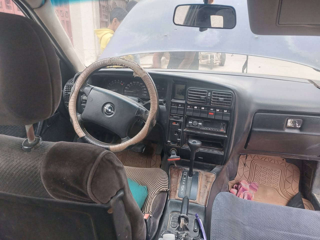 سياره اوبل اوتماتيك جام اوتوماتيك للبيع موديل ٩٣ سعر ٢٧ او بيها مجال رقم نكليزي دولي تحويل مباشر تريد وكاله مكانها ابو غريب  ***********
