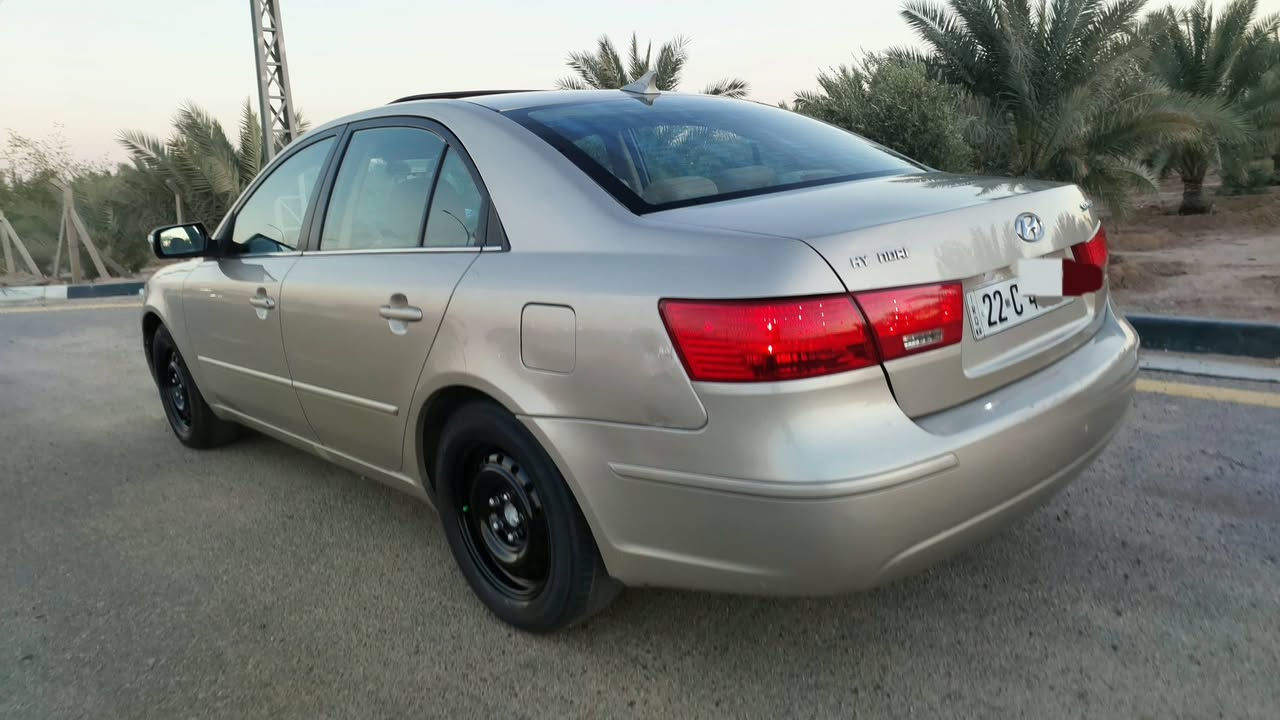 مراوس وبيع سوناته موديل ٢٠٠٩ رقم أربيل دولي بسمنه سنويه جديده ٢٠٣١ هزه جديده تحويل مباشر وارد امريكي بيه جاملغ امامي بدون داخل فقط ومصبوغه حزام جماليه سبب صبغ جراد كير ومحرك جدد تبريد شغال حداديه امامي وخلفي جديده كهربايات كله شغاله تخم تاير ويل جديد دوشمه جديده حجم المحرك ٢٤٠٠ دوش فول سياره فتحه شاير بل مري تحكمات ستيرن شاشه كامره  دواخل لونين صاج مكان سياره كربلاء سعر ١٠٥           ***********
