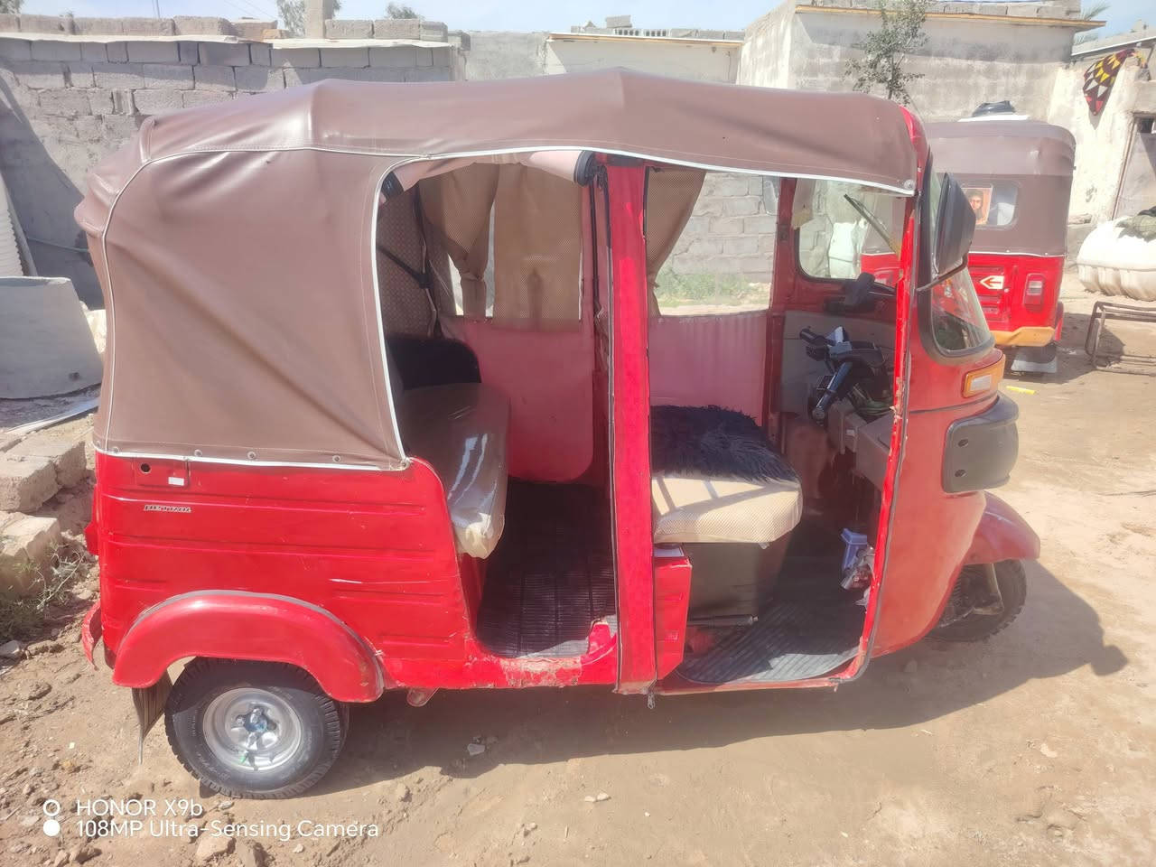 سلام عليكم تكتك البيع موديل 2018وراق صولي مكتب حسين مكفوله من تنقيص ولا تبخر سعر 3500 وبيه مجال مكان نجف خان نص رقم ***********
