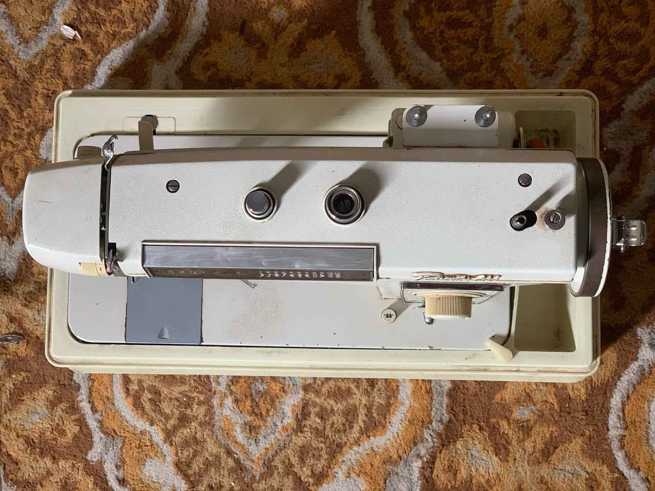 السلام عليكم
خياطه برذر اليابانية نظيفه كلش استخدام قليل
السعر 150 وبيها مجال بسيط
مكاني كربلاء
واتساب ***********
