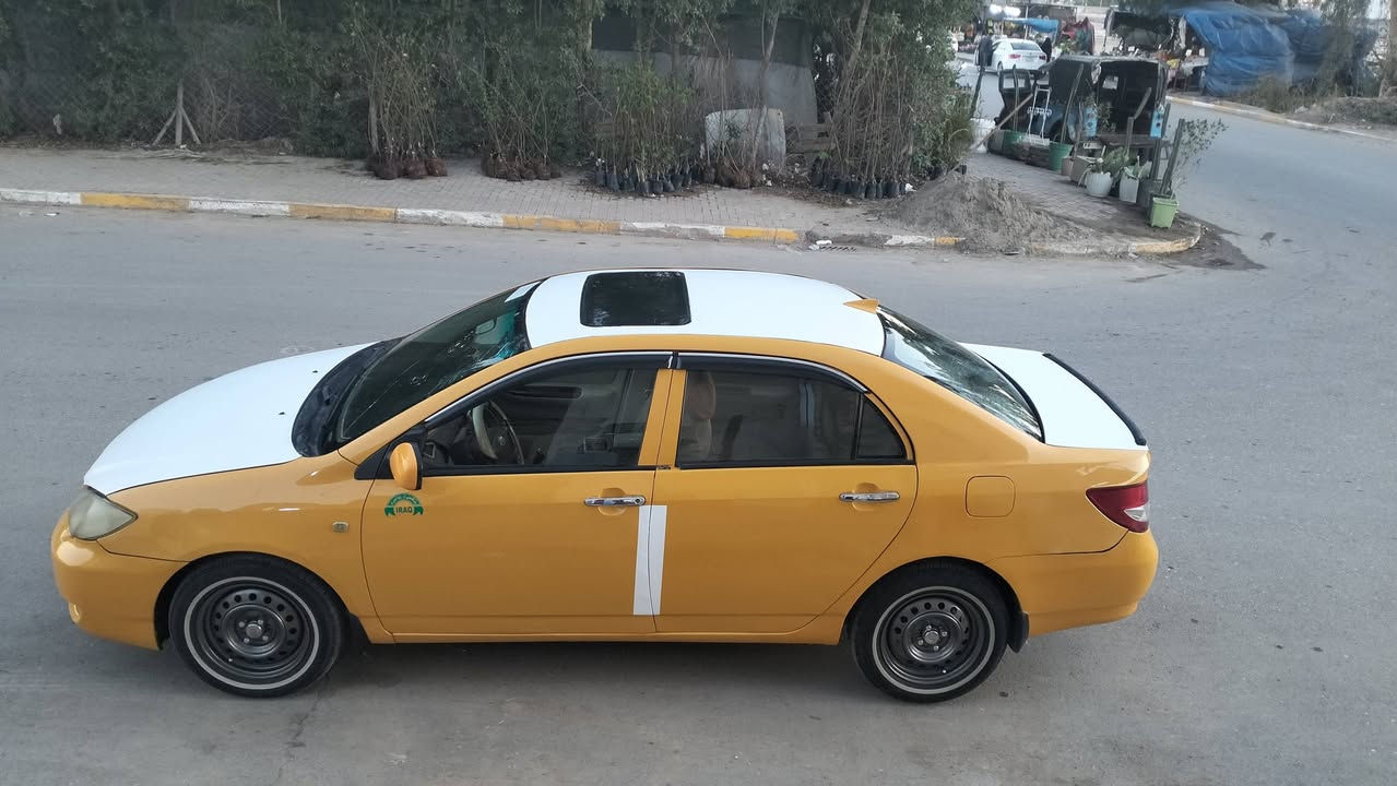 رمضان كريم
بي وا دي اف 3 2011 بغداد بسمي 

مكينه لانسر ياباني جديده 

صدر امامي خلي  كورله 

تبريد ثلج تخم تاير جديد  خط ابيض شاشه وكامره سياره ما جناي خير من الله 

كبل لشارع السعر 50$ مجال حك الجيه ماكنها الصويره
***********
