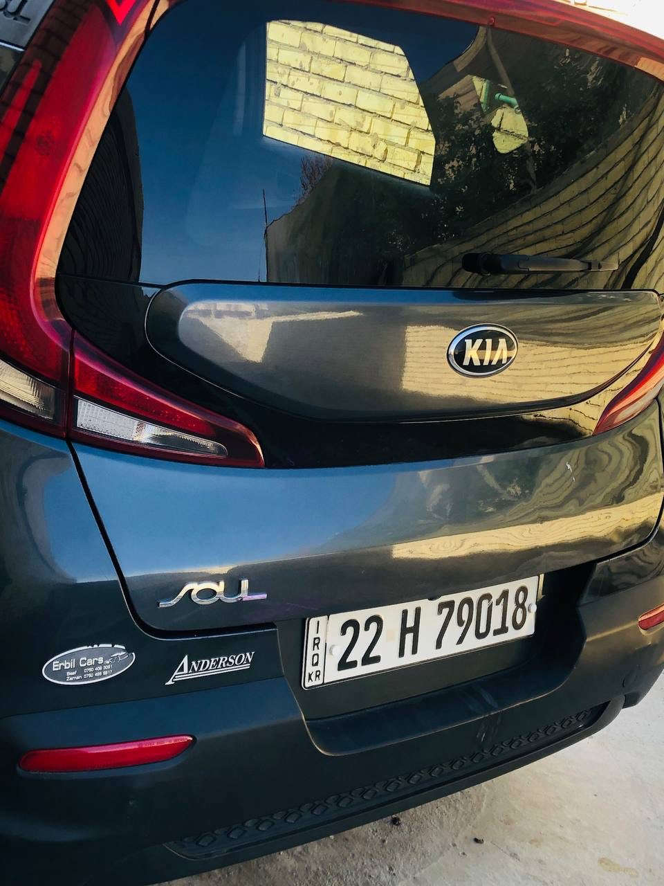 السلام عليكم 
كيا صول موديل 21 اربيل حادث فقط جاملغ 
سعر 120بغداد الشعب التجار 
***********
