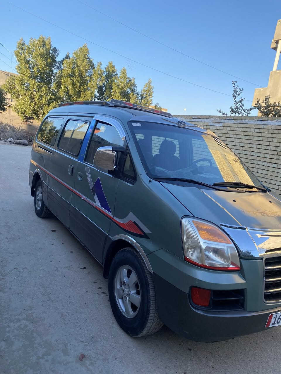 السلام عليكم  الرجاء قرائة المنشور قبل الاتصال  ستاركس 2007 للبيع
رقم قادسيه انكليزي هزه جديده سنويه لغاية 2031 وشرط التحويللل المباشر ومصفره هيئه ومرور تاخذ صافي ومصفر 
مكينه مفتوح سوبرر وكير عاادي المكينه مكفوله بشرط لاتنقص ولاتبخر وترايك وين ميعجبك كير واكسل كفاله  
مصبوغه حزام للجماليهه بدون حادث 
الدوس والتكم والقماره بدون صبغ ولاتعمير وبدون خياس السياره نضيفه وممتعوبه 
دواخلها نضيفه 
مكان السياره بابل الحله 
والسعر 78 وبيها مجال للطيبين 
هذا رقمي*********** وبخدمة الطيبين🤍
