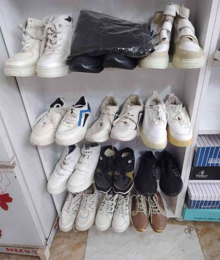 احذية للبيع👇👇

تصفية محل ...
شلع الزوج على 3000

العنوان كركوك شورجة

***********
