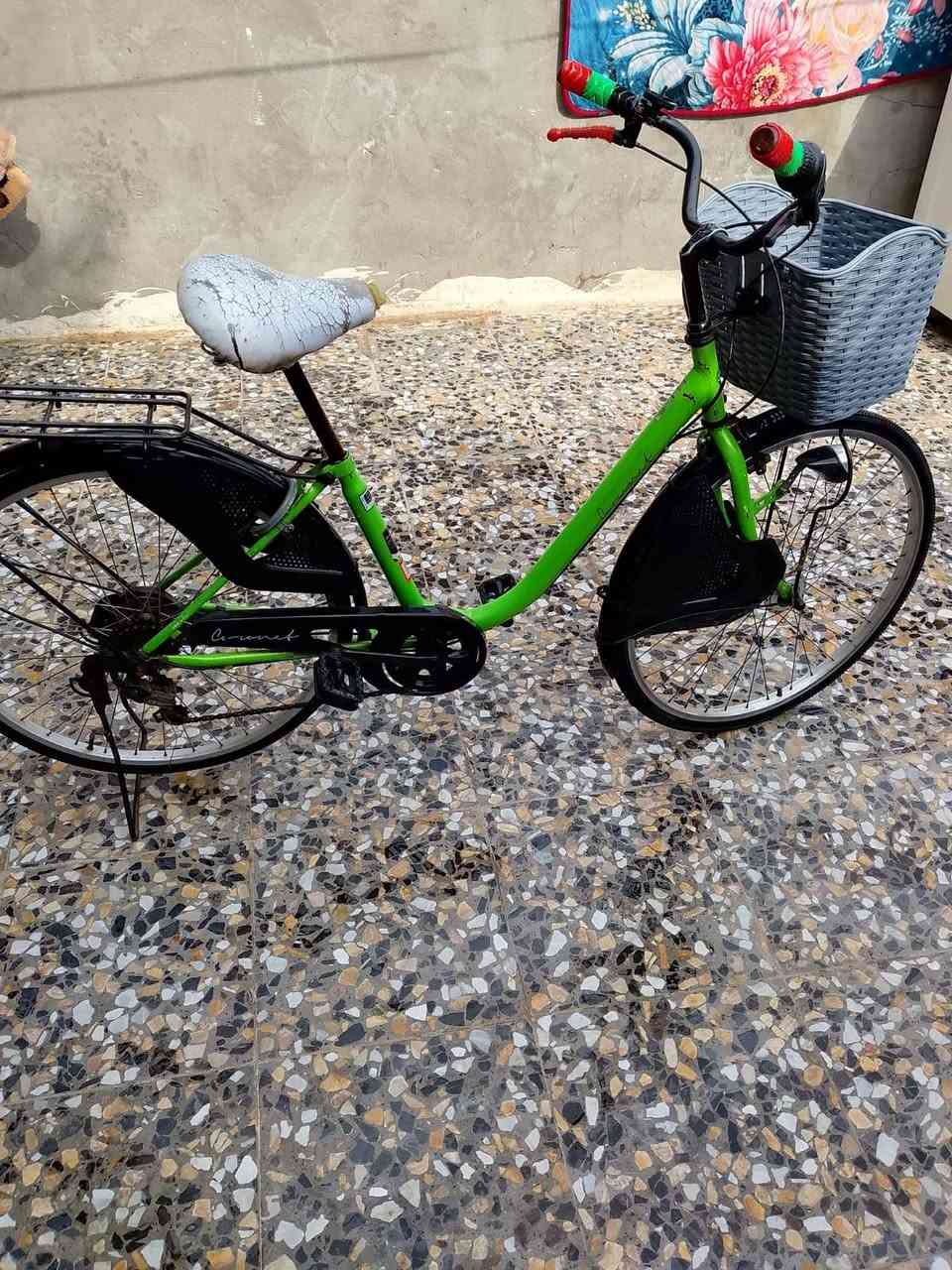 السلام عليكم باسكل البيع السعر 100 (***********
