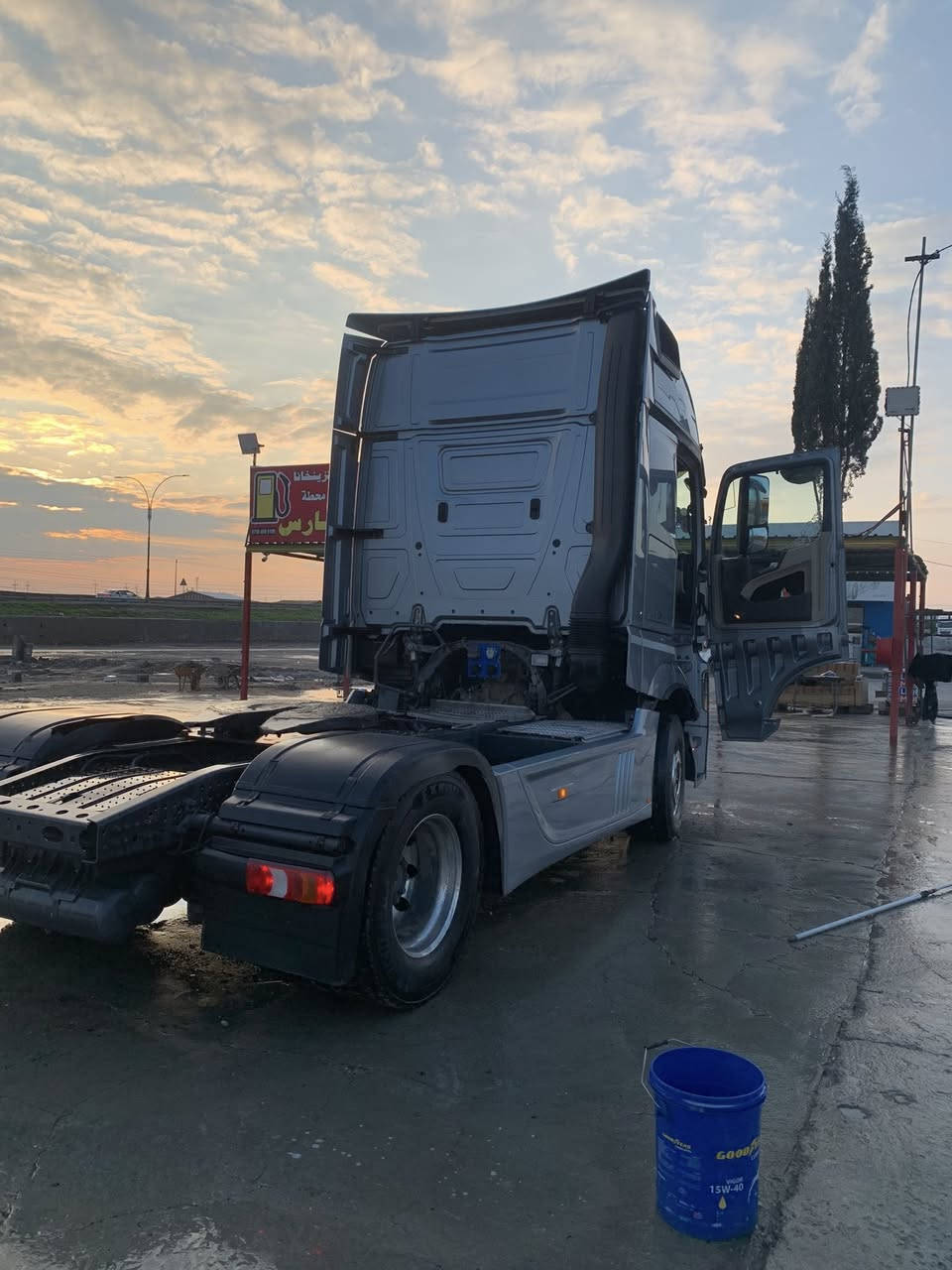 موديل 2018 حجم 18/45
كاميرا حساس سلاجه 
ساقف ليزار باردا كارباي 
لايت زينون علمه ضويه سبليت خازن
تاخم تاير و تاخم ويل كروم
***********
