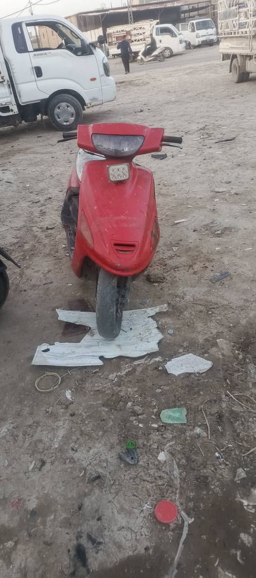 السلام عليكم دراجه فراشه لبيع الله يشهد بيه شلعه شك لكاع بس غسلته
وطفت ولحد يكلي شبه ابيع كوم حديد سعره 140 وبيه مجال 
مكاني بابل القاسم الي يريده يتصل ‏‪***********‬‏
