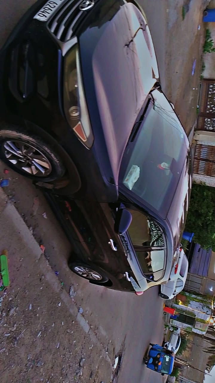 سلام عليكم اخوان
للبيع توسان 
نوع 2018 
وارد أمريكي 
حادثهة فقط جاملغ مصبوغ وبارد بلباب ورة الصدر  وشخط اصبع 
السيارة مجفتهة بس امانت الله تجفيت كلة درجة اولى 
السيارة نضيفة  وحلوى  وهيبة 
ماشي 87 حقيقي 
السعر 145 وبيهة مجال 
للستفسار *********** الرقم
