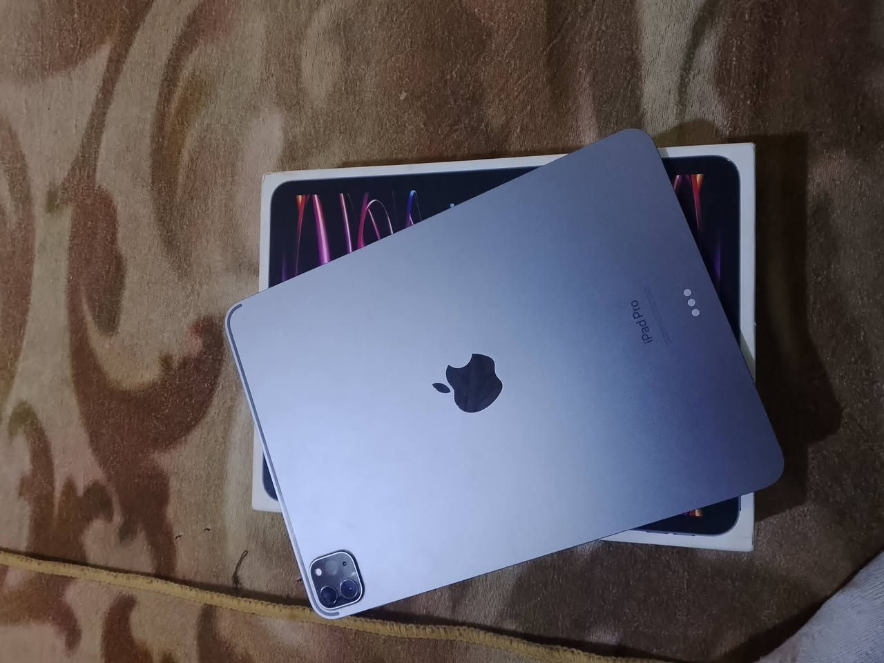 سلام عليكم ايباد برو 22 معالجm2 نضافه 100 مال دراسه فارغ وما ملعوب بي هواي مفتوح سنه 2024 ومكفول من الزلغ مكاني بصره زبير واتساب وهاتف فقط فيس ما متواجد رقمي ***********
