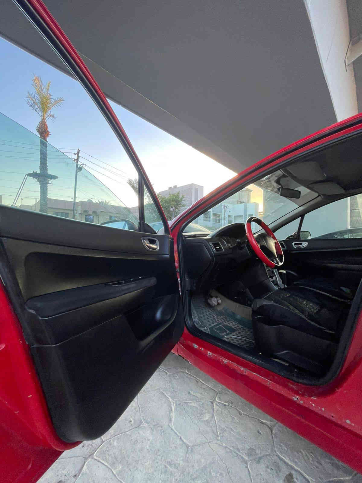 السلام عليكم للبيع بيجو307
للبـيع بيـجو307

              #مـوديل2005

         كير محرك بحالة جيدة 
    (الكير بعده وصل الضمان جديد)

            تبـريد تدفـئه شغـاله 

    السياره بدون اي ضرر بدون دواخل 
      صبغ عام جماليه سبب الجراد 

               غرفتها جديده 
      بدون نقص السياره خير من الله
 
        رقم بغداد تحويل مباشر 

        #السـعـر46 وبيها مجال 

        📍بغداد/ حي الجامعه
       
              ***********
