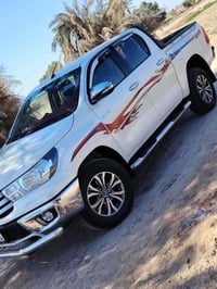 هايلوكس • ٢٠١٧ • واسط