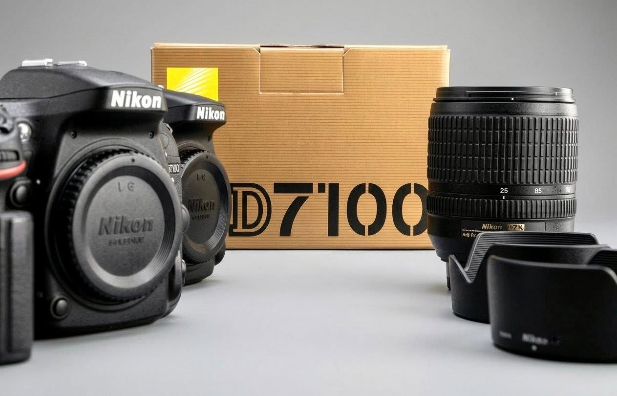 سلام عليكم أخوان كاميرات نيكون  (Nikon (7100 / 7200
شرط النضافة و شغال كل الملحقات مع ملحقات كاملة لكل كاميرا وحد كاميرات مع كارتونة كاميرا نضيفة مع عدسة بلادية و بطارية بلادية ورام بلادية و حزام كتف بلادية و شاحنة و كيبل بلادية لكل كاميرا و ملحقاتها بلادية بالكاملة و يوجد لدينا توصيل من محافظات الشمالية إلى صلاح الدين - سامراء 
للتواصل (***********) الاتصال أو مراسلة الخاص 

 كاميرا نيكون Nikon 7200
كاميرا نيكونNikon 7100
 1- عدسة 105-18
2- عدسة 105-18
بطاريات عدد ثلاثة (3)
شاحنة عدد اثنين (2)
كيبل شاحنة عدد اثنين (2)
حزام كتف عدد اثنين (2) Nikon
رام RAM عدد ثلاثة 
1-رام 16 گيگابايت
2-رام 16 گيگابايت
3- رام 32 گيگابايت 
فلاش Godox
جنطة عدد ثنين لكل كاميرا وحد هيه و أغراضها
كارتون الكاميرا عدد اثنين لكل كاميرا وحد
