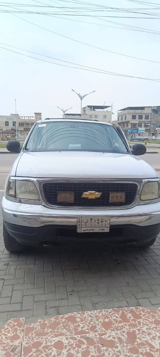 السلام عليكم ..امريكي للبيع فورد نضافه تخبل .مكينه فيفيتي 3000.مكينه كير جدد
عنوان ابو خصيب .سياره عائليه حلوه غرفتها جديده
سعر 38 بيها مجال بيع مستعجل 
للاستفسار ***********
اذا مراوس بيكب اراوس
