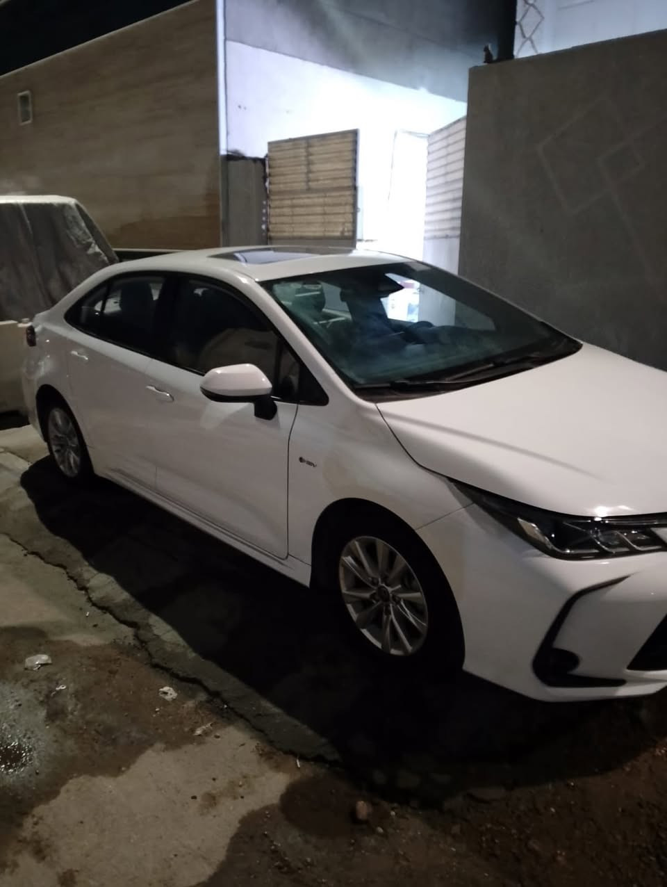 سلام عليكم
كورلا هايبرد موديل 2025

مكفوله السياره  ما عده حافه الدواسه صارت بيه بارد شي اصبعين فقط 

رقم بغداد بسمي 

ماشيه 13 الف 

فول مواصفات 

مكان السياره شارع فلسطين 

***********

السعر 154 وبي مجال حك الجيه
