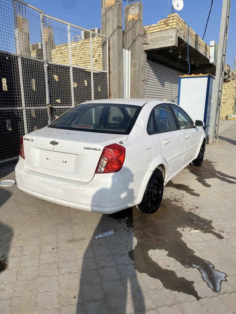 السلام عليكم اوبتره 2010
السياره ماال مزاد تترقم واصوليه. وترقيمه مجاني. 

اتكفلك بيه. اورقه السياره اصوليه 

السياره مكينه كير نعمه من الله تبريد ثلج 

مكفوله من الظربه 

يرادله ترتيبات بسيطه 

مكاني. ناصريه مركز السعر ب 55 وبيه. مجاال. 

***********
