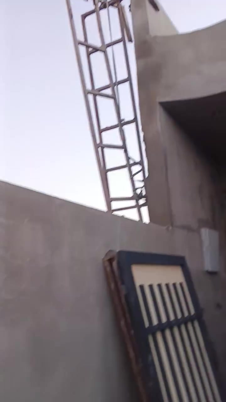 لباخ متفرغ حالين ‏‪***********‬‏
